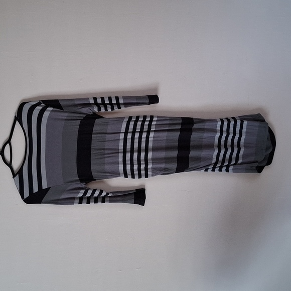 Ripe Maternity & Nursing Dress - Picture 2 of 3